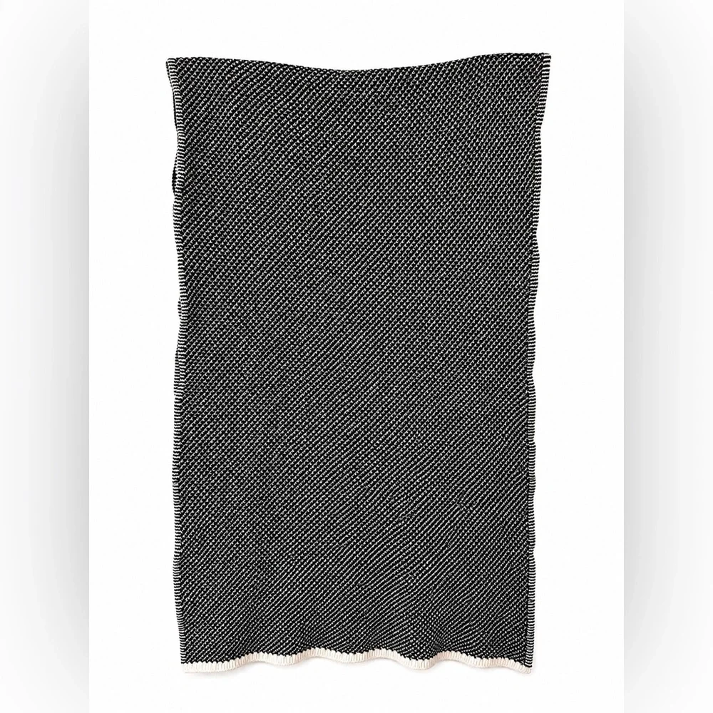 Banana Republic Italian Yarn Scarf Merino Wool Cashmere Alpaca Black White 33
